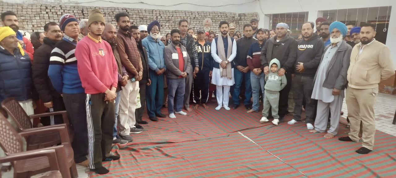 Badhel village has its own transformer, now electricity will be available at full voltage-Dr. Ishank Kumar